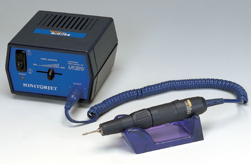 ＵＧ２３Ａ／ＵＣ２１Ａ